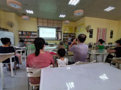 回龙埔社区“关注药品，共享健康”药品安全学习小组