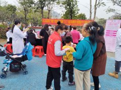 碧岭|碧岭社区四进送健康:关爱她，呵“