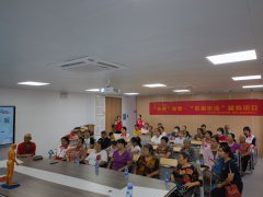 碧岭|一学就会的按摩法 助力老人安心优眠